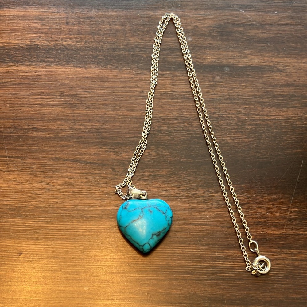 Turquoise Heart Pendant with Chain - Picture 3 of 5